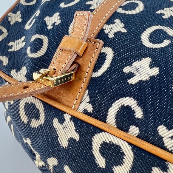 ✈️Sold!Celine Vintage Canvas Shoulder Bag - Picture 11 of 16